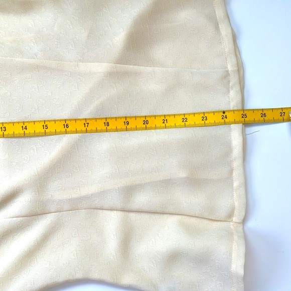 Nine to Five Ivory Blouse Size 40 - Picture 11 of 14
